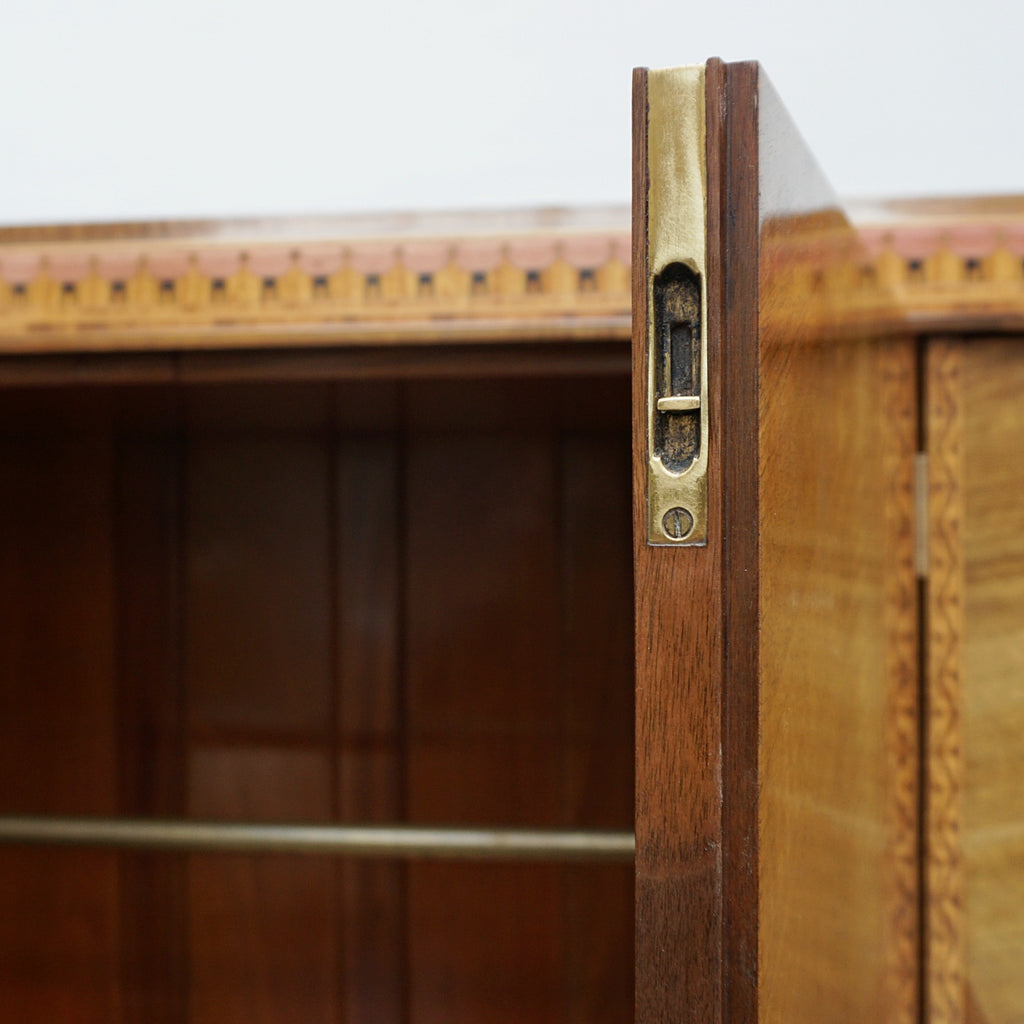 Art Deco Wardrobe by Frederick Restall Ltd Circa 1935 Birmingham handmade furniture - Jeroen Markies Art Deco