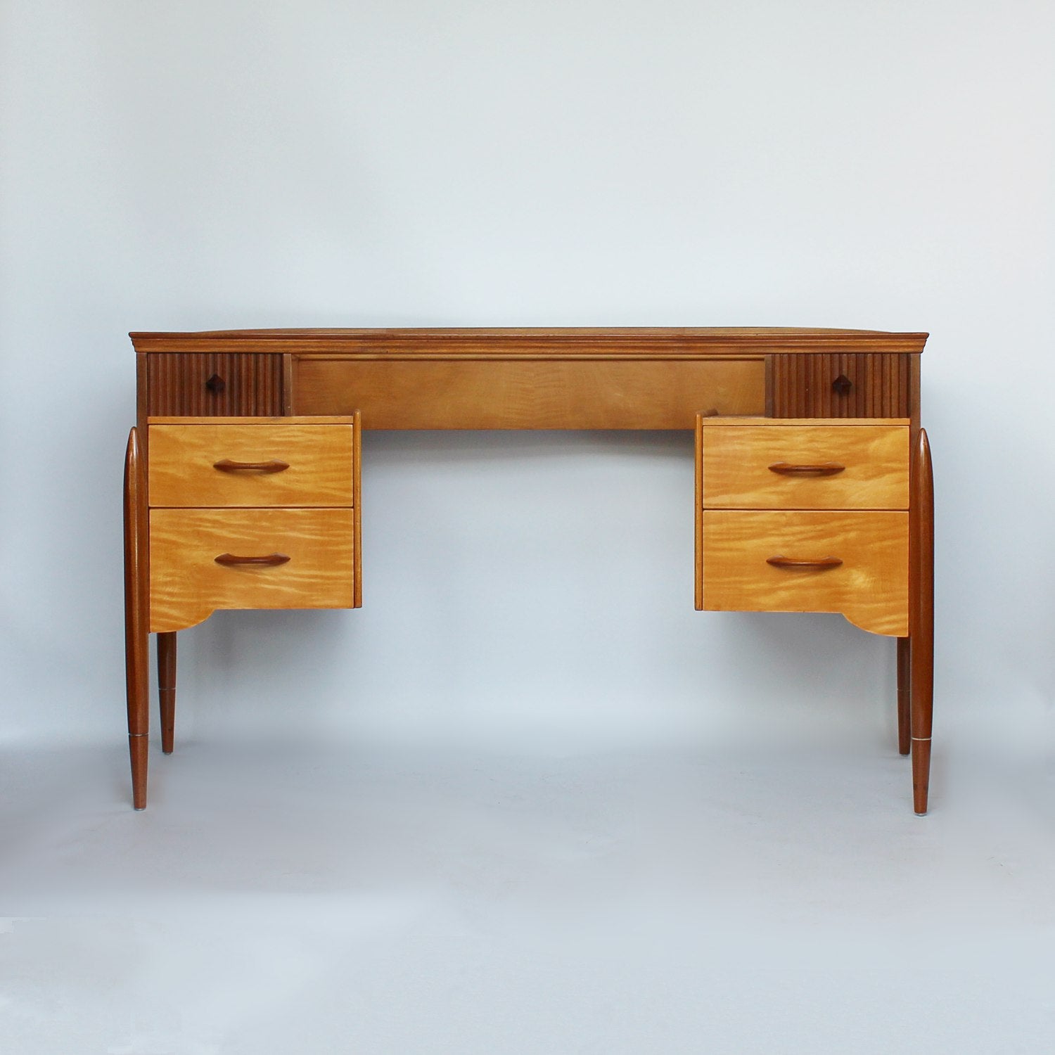 Waring & Gillow 1950s glass topped curve desk at Jeroen Markies