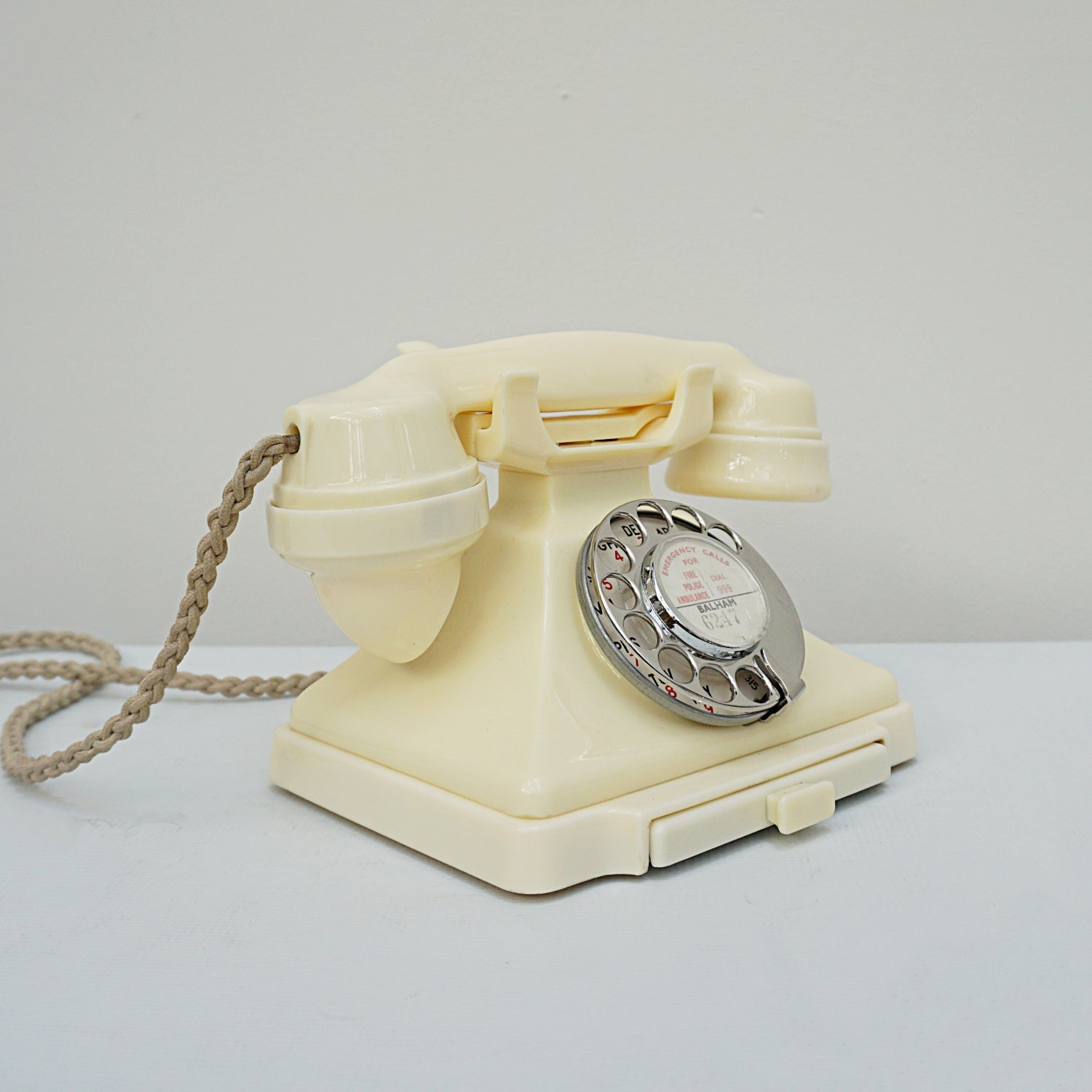 Telephone
