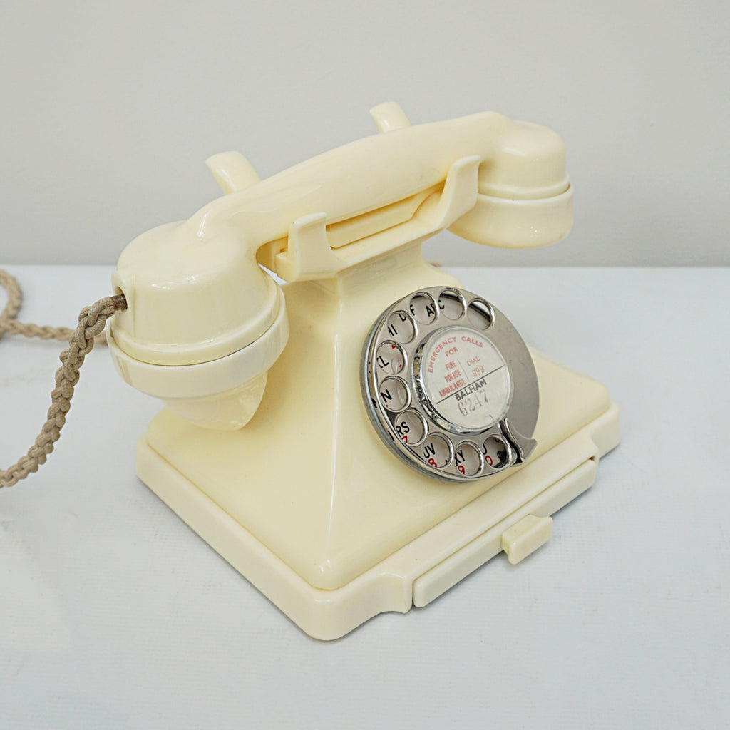 Telephone