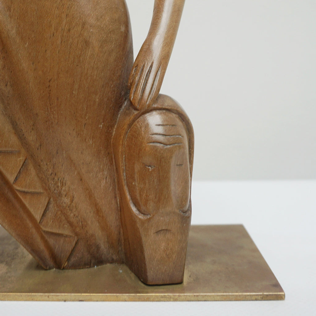 An Art Deco Sculpture by Hungarian designer Laszlo Hoenig - Jeroen Markies Art Deco