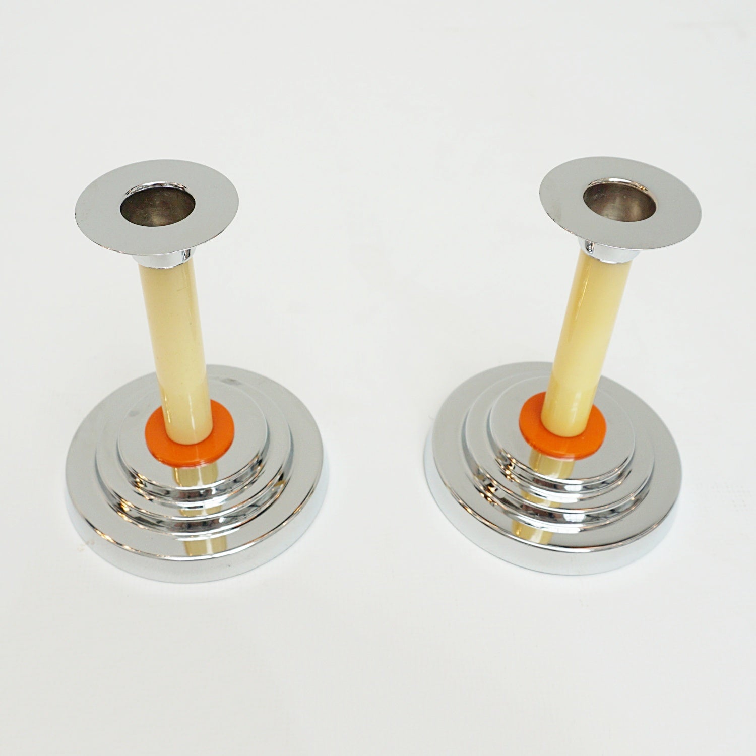 A Pair of Art Deco Candlesticks Bakelite and Chromed Metal - Jeroen Markies Art Deco