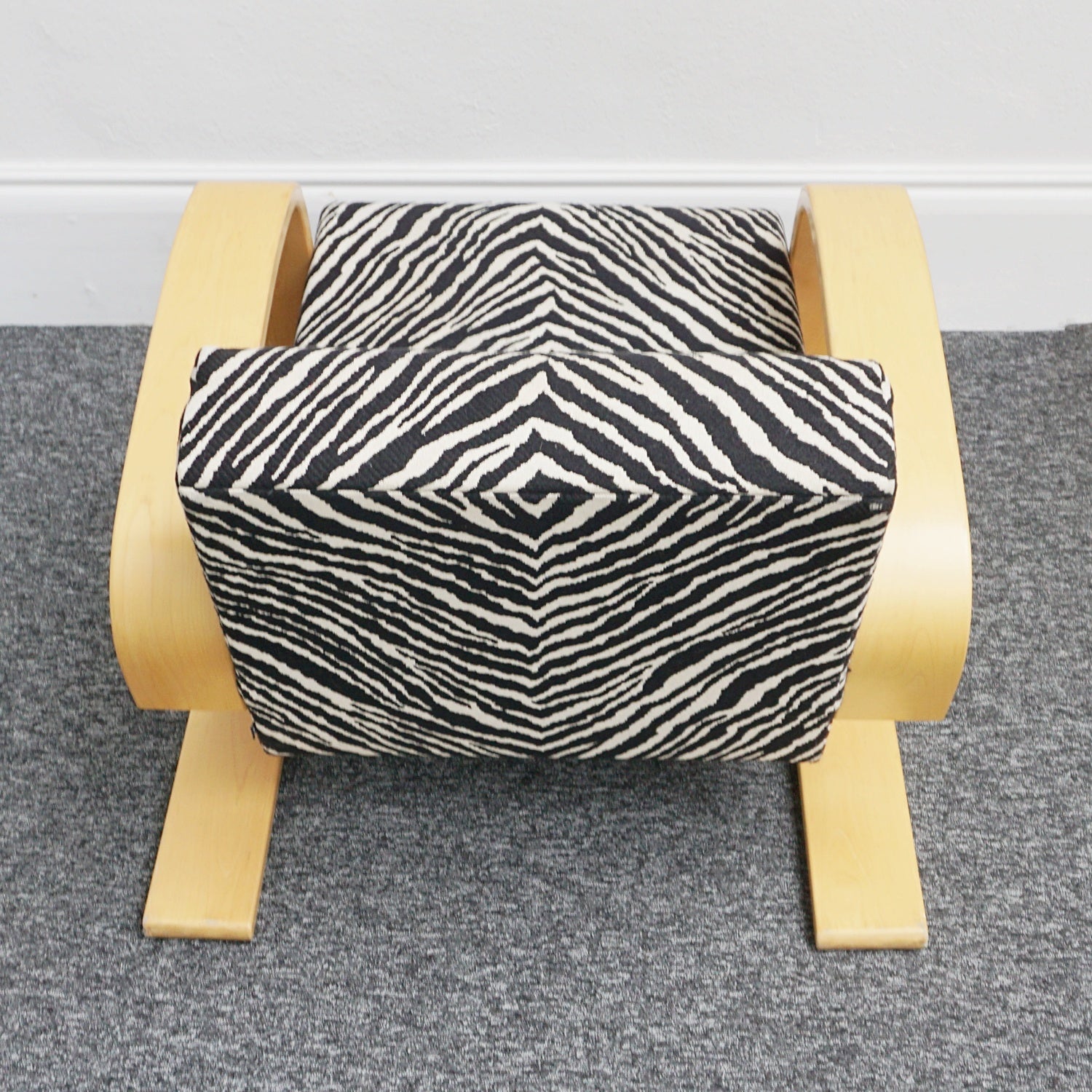 Alvar Aalto - Tank Chair - by Artek - Zebra Fabric - Jeroen Markies Art Deco Furniture