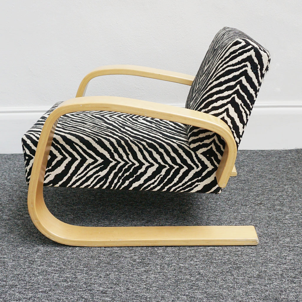 Alvar Aalto - Tank Chair - by Artek - Zebra Fabric - Jeroen Markies Art Deco Furniture