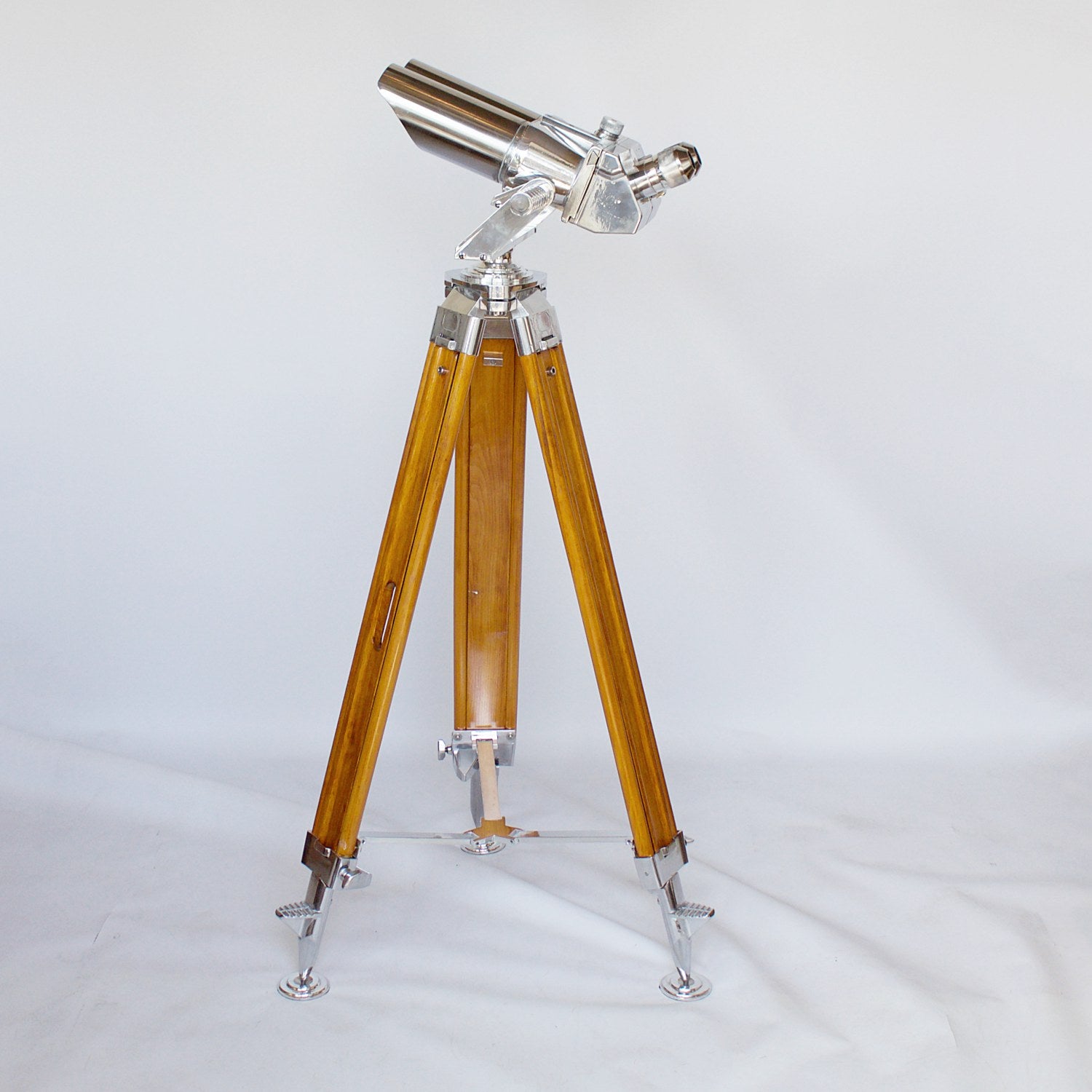 10 x 80 Naval Binoculars