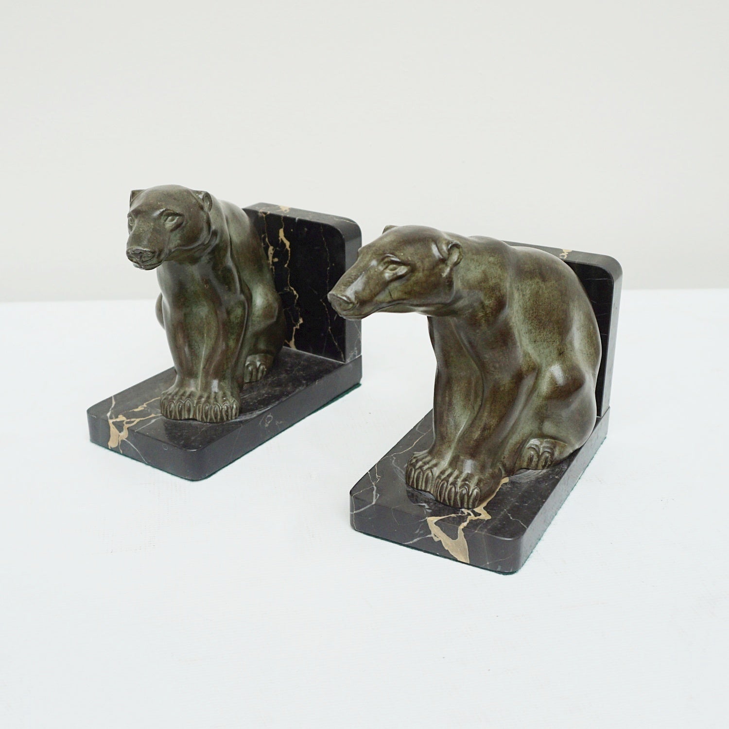 Art Deco Bookends - Polar Bears - 1930's - French - Jeroen Markies Art Deco Furniture