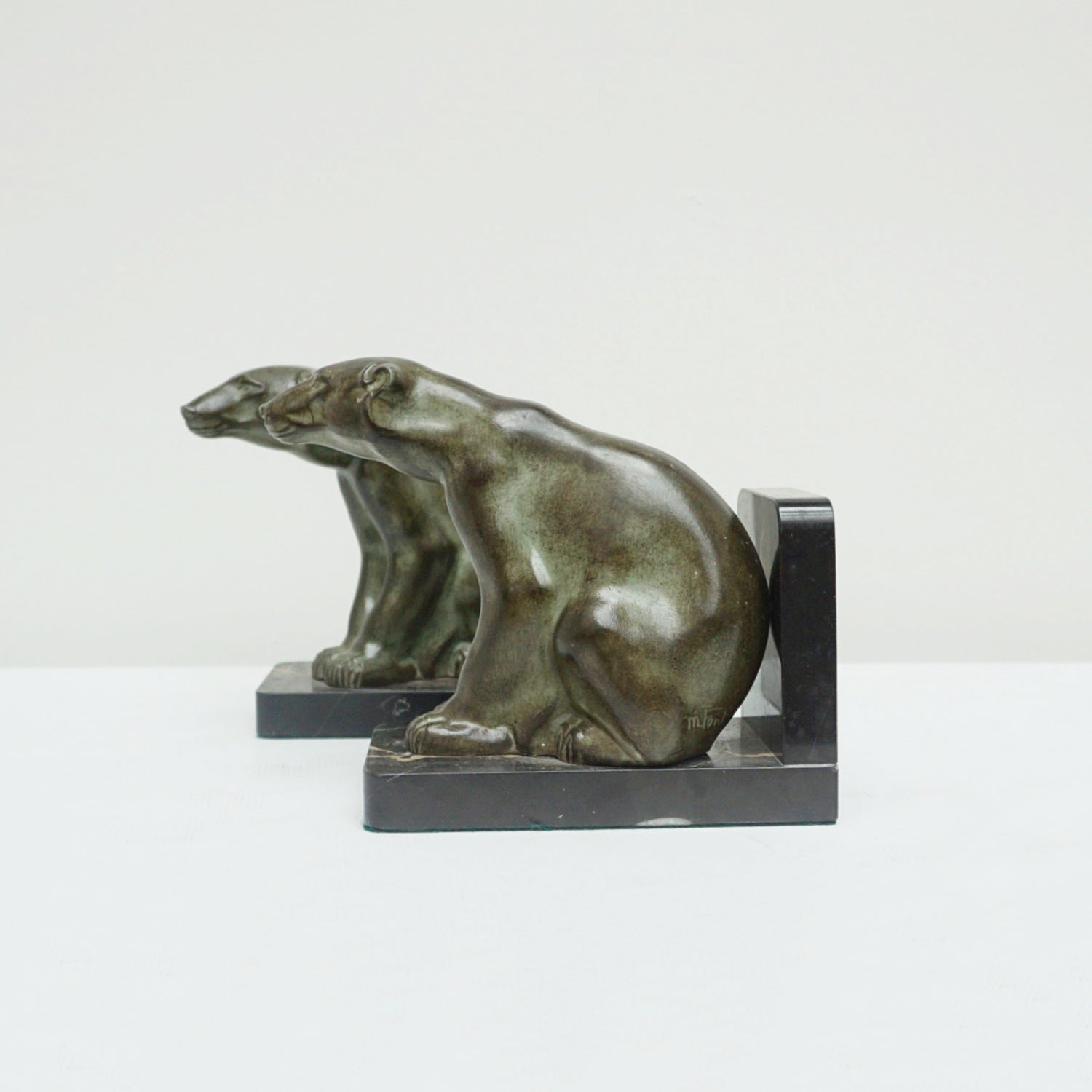 Art Deco Bookends - Polar Bears - 1930's - French - Jeroen Markies Art Deco Furniture