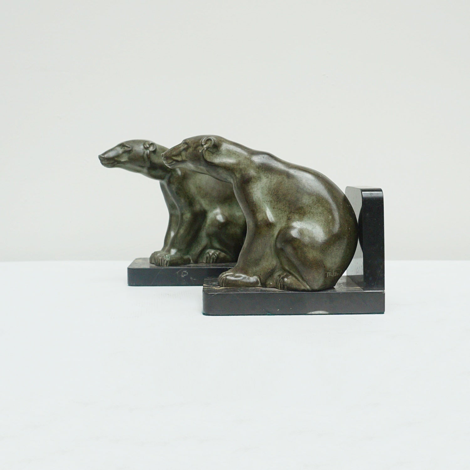 Art Deco Bookends - Polar Bears - 1930's - French - Jeroen Markies Art Deco Furniture