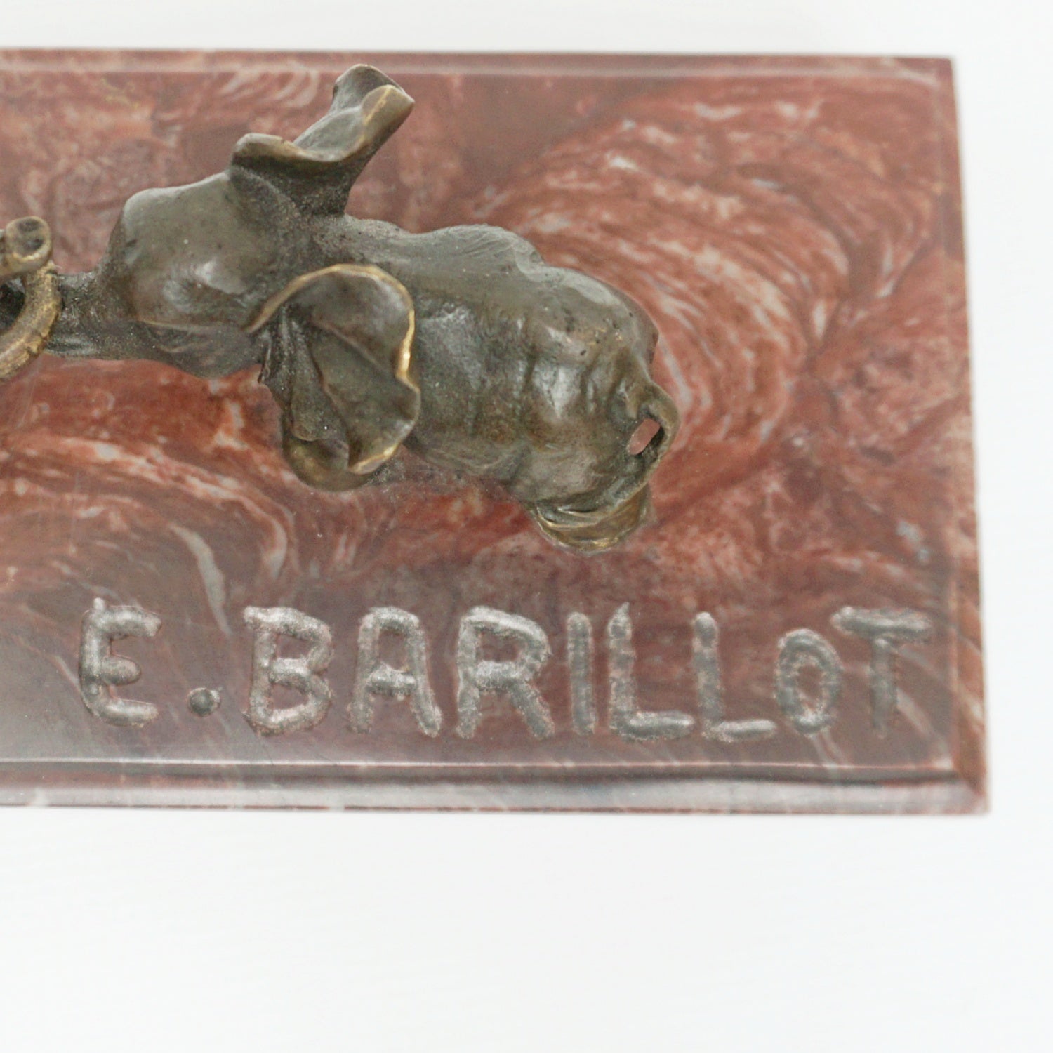 Contemporary Bronze Sculpture of a Herd of Elephants - Jeroen Markies Art Deco