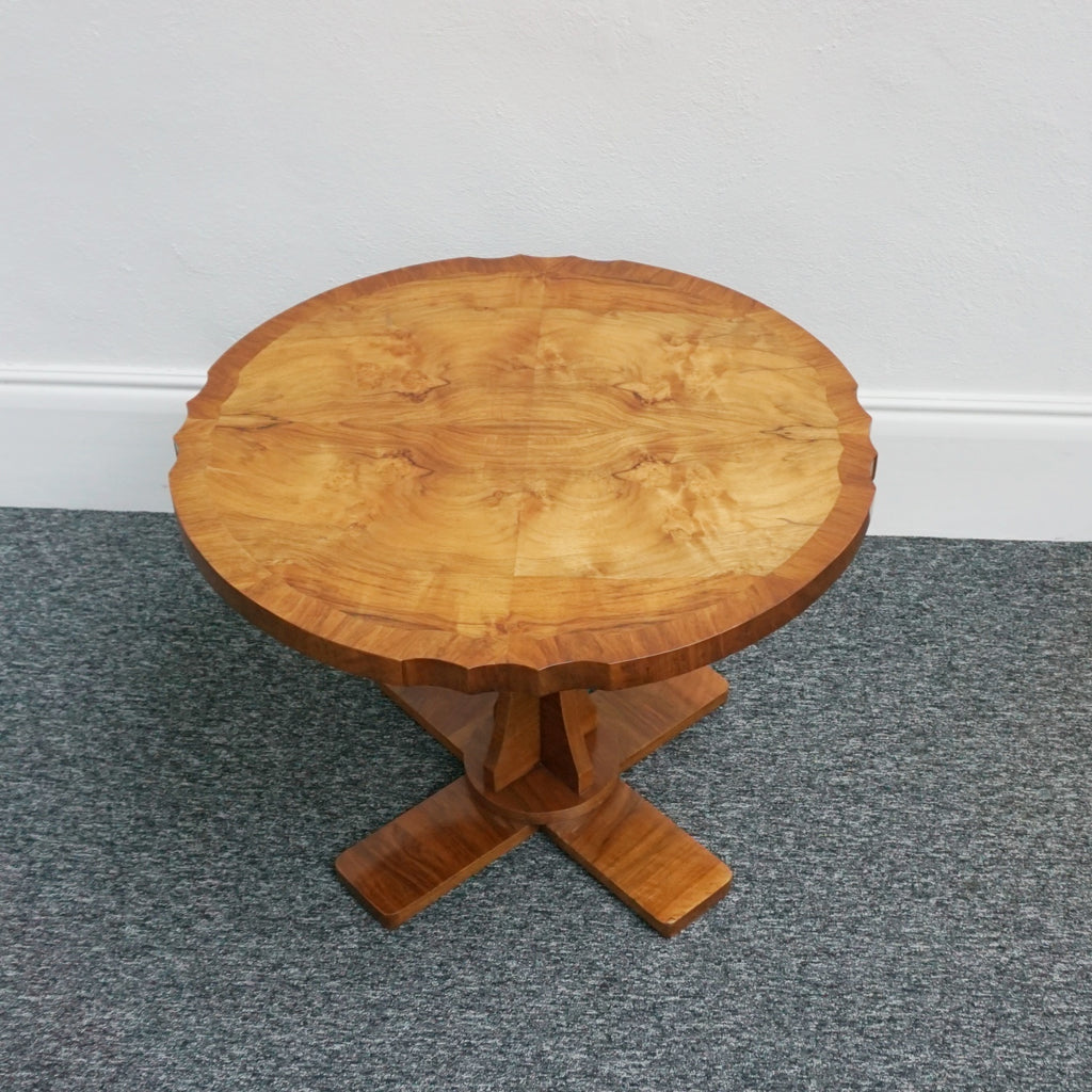 An Art Deco Nest of Tables Burr Walnut Vintage 1930's Furniture Harry & Lou Epstein - Jeroen Markies Art Deco