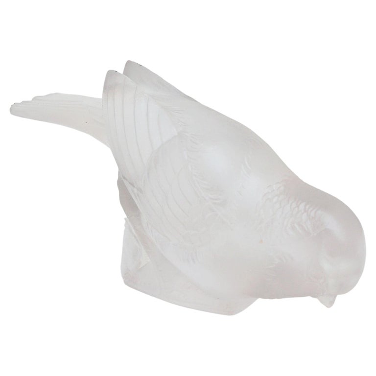 Moineau Timide Rene Lalique Glass Paperweight - Jeroen Markies Art Deco