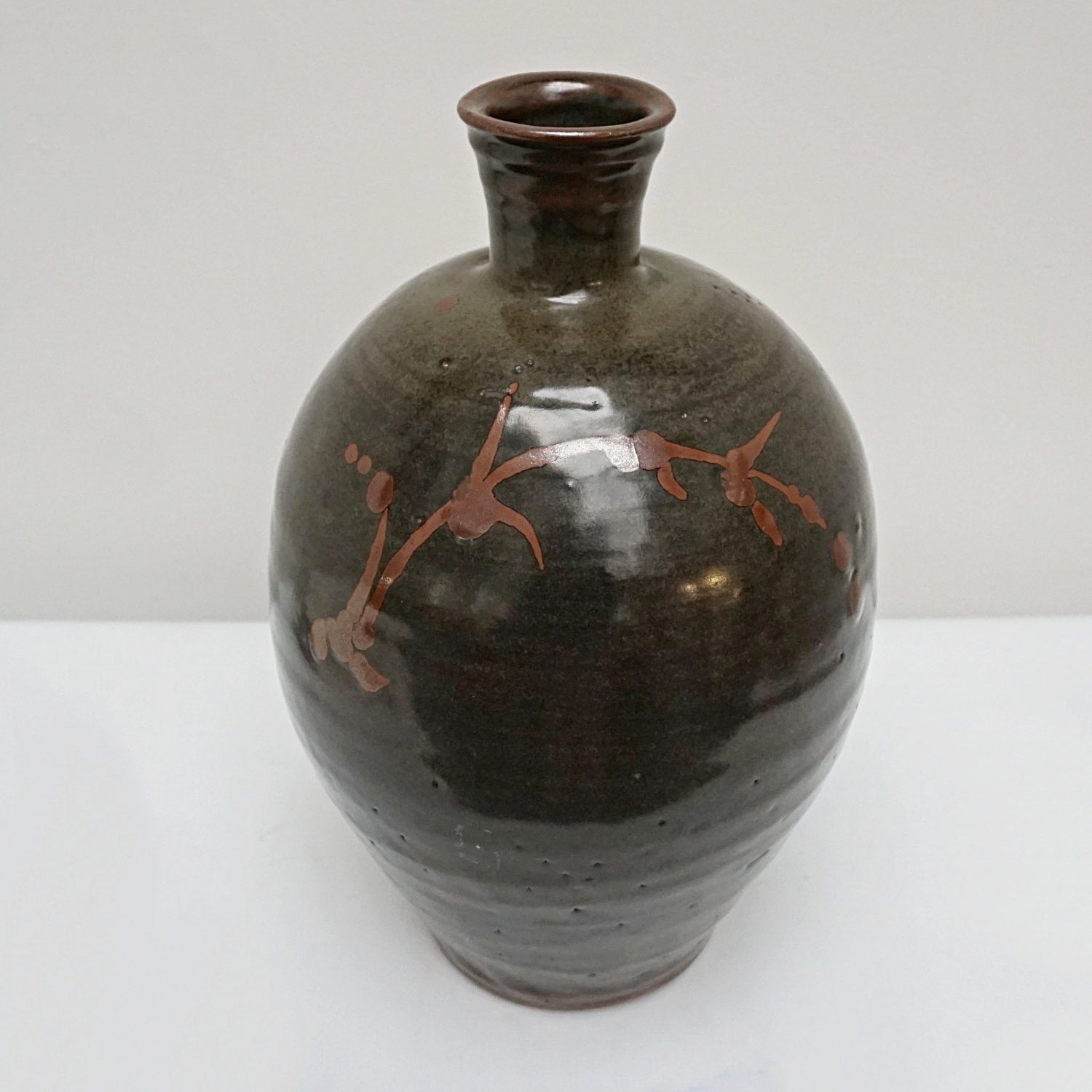 A Large Tenmoku Glazed Stoneware Vase by William Marshall - Jeroen Markies Art Deco