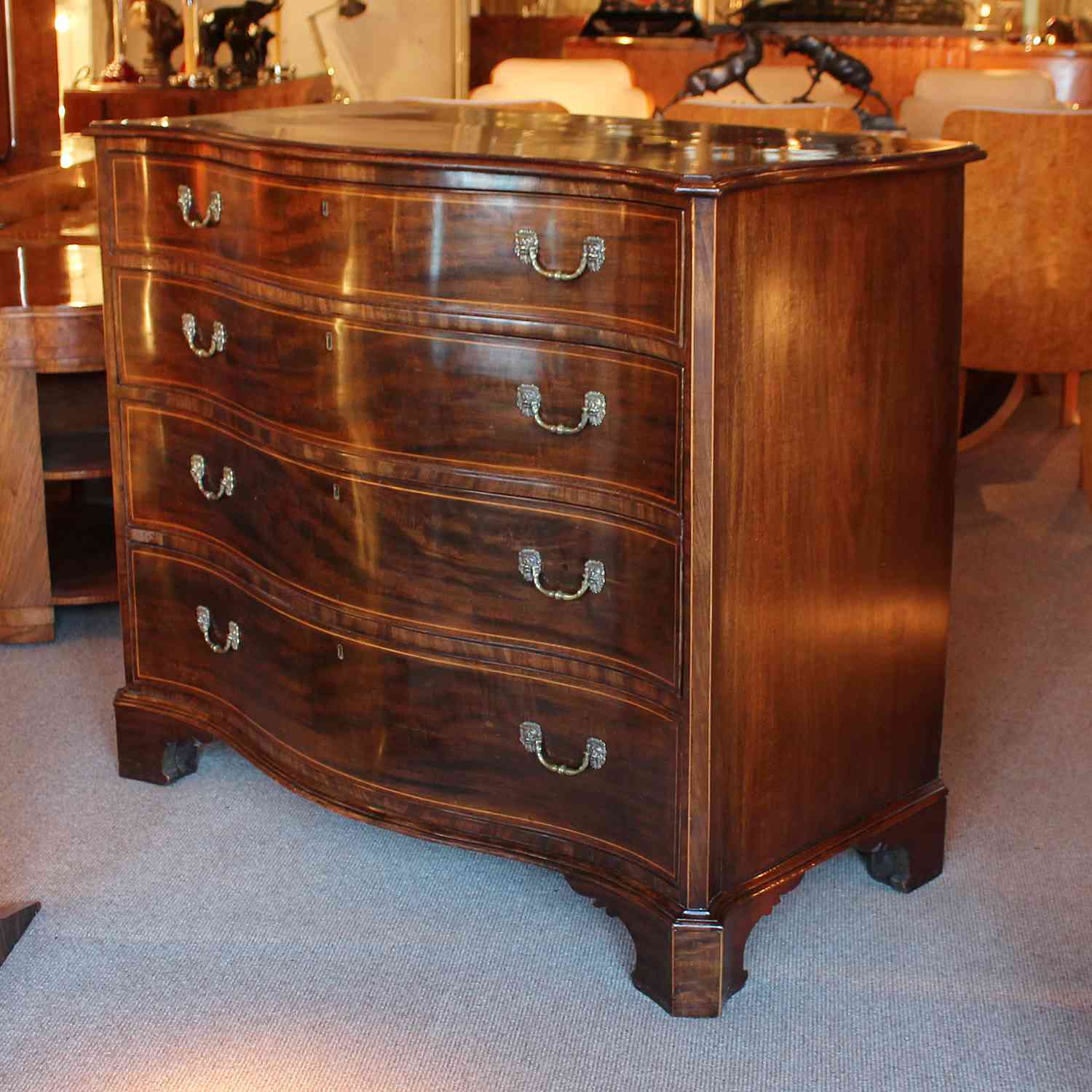 Mahogany chest of drawers