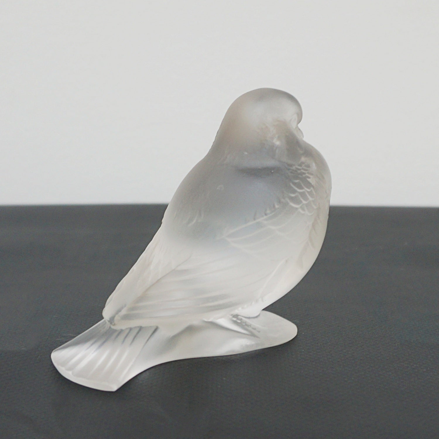 Rene Lalique 'Moineau Fier' Original Glass Bird Paperweight- Jeroen Markies Art Deco
